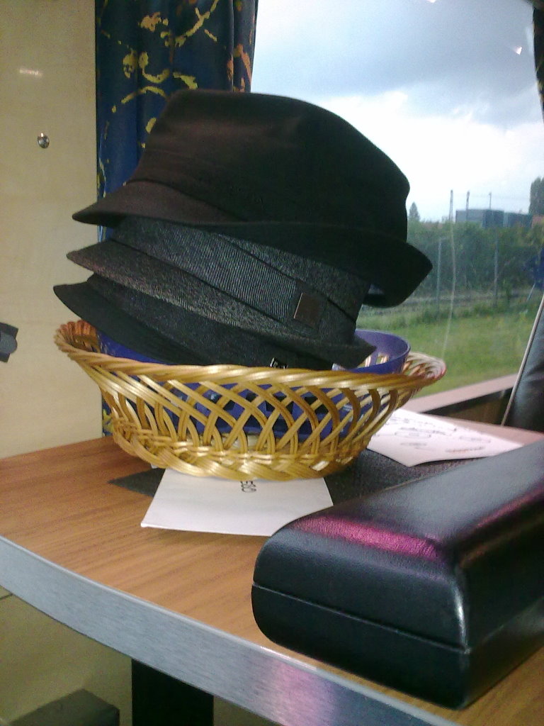 Gentleman Hüte und mein Flöten-Case